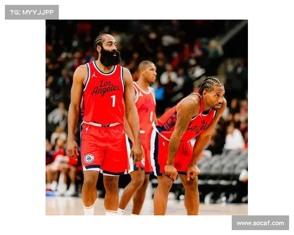 激情四溢的NBA比赛音频直播带你身临其境感受赛场震撼瞬间 激情四溢的NBA比赛音频直播带你身临其境感受赛场震撼瞬间